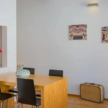 Oporto Home Apartments * Porto
