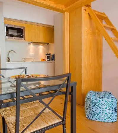 Hotel Oporto Home Apartments